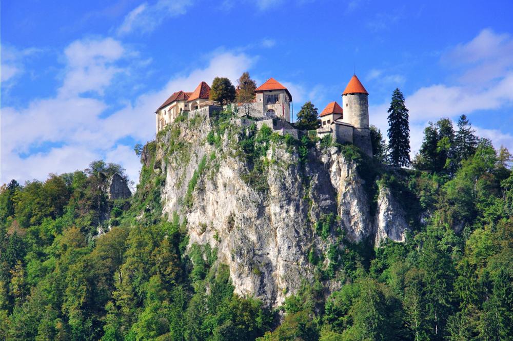 Voyage au cœur de l'histoire slovène : 10 châteaux incontournables !